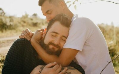 Point commun entre homosexualité masculine et féminine