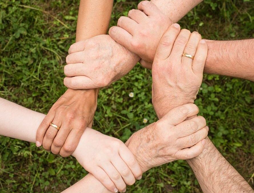 Associer l’hypnose à la thérapie systémique