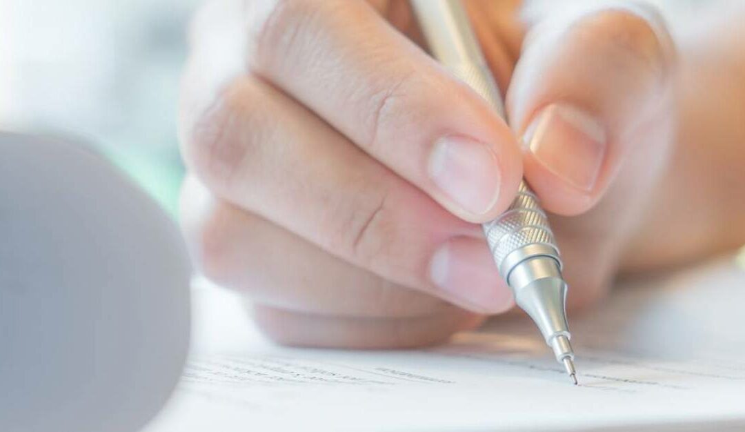 Le Guide d&rsquo;entretien du praticien en psychothérapie en formation psychothérapie